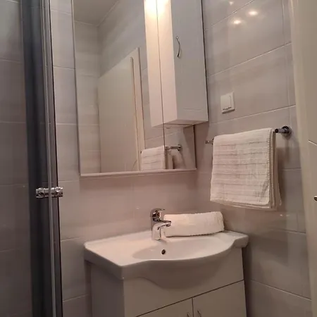 Apartmani Josipa Baška Voda Extérieur photo