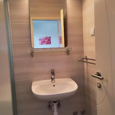 Apartmani Josipa Baška Voda Extérieur photo