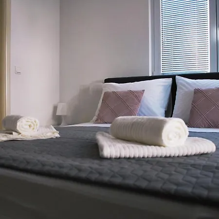 Apartmani Josipa Baška Voda Extérieur photo