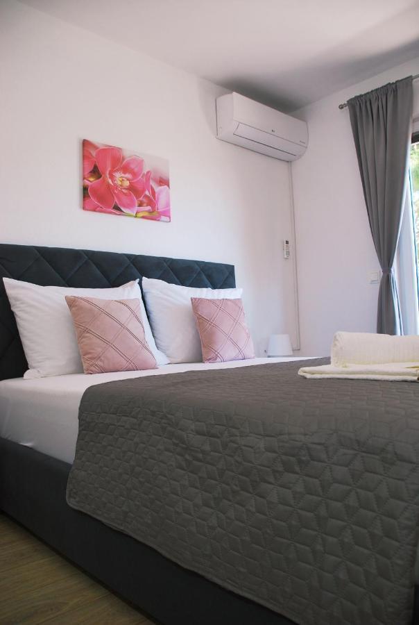 Apartment Josipa Baska Voda